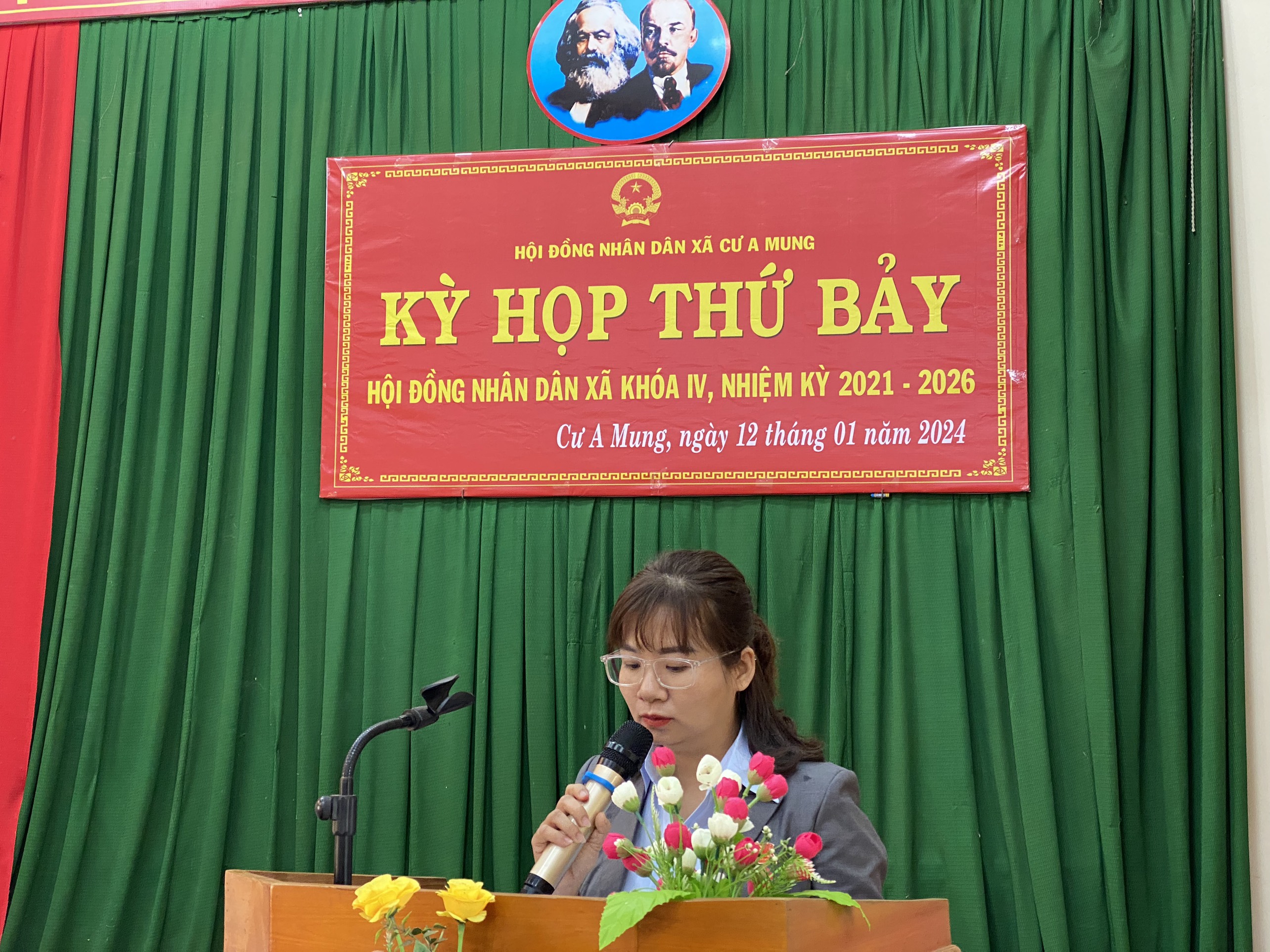 Kỳ họp thứ Bảy, HĐND xã Cư A Mung khóa IV, nhiệm kỳ 2021 – 2026
